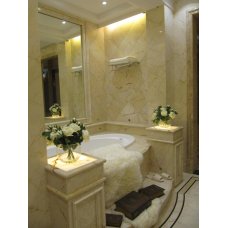 Стены из мрамора для ванной комнаты